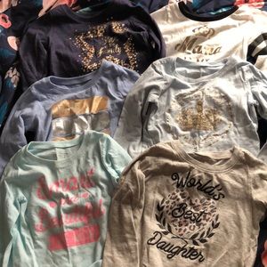 Long sleeved tee lot